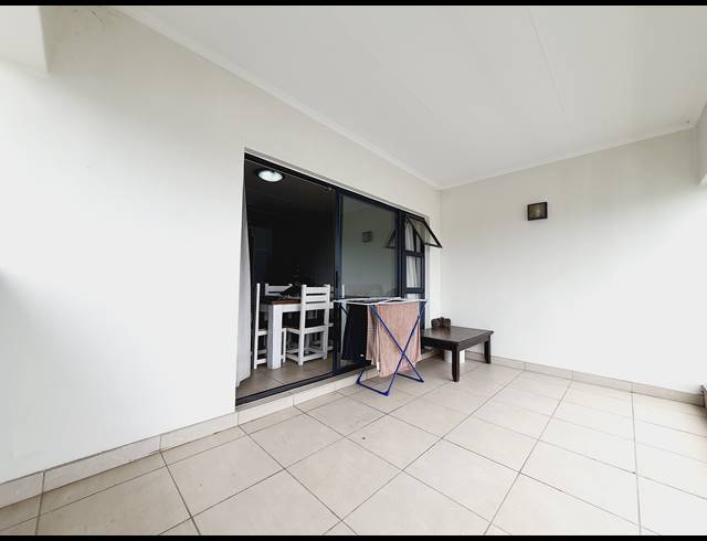 1 BEDROOM APARTMENT FOR SALE IN PETERVALE